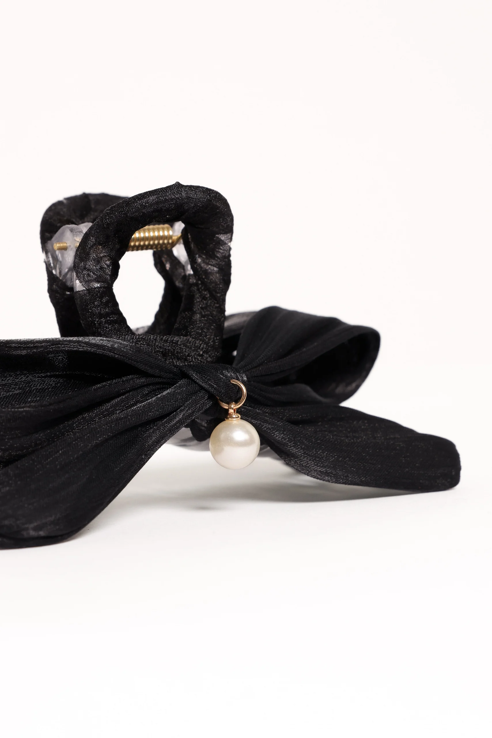 Ezra Bow Hair Clip - Image 3